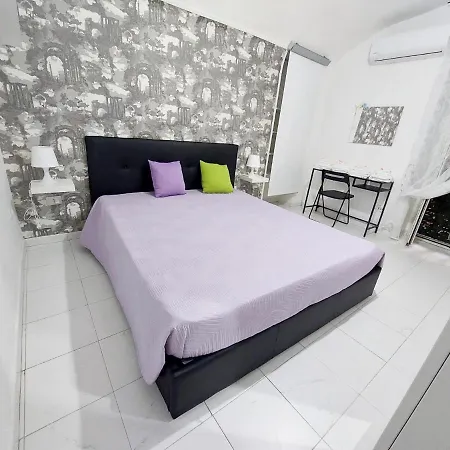Donnarumma House Apartment *
